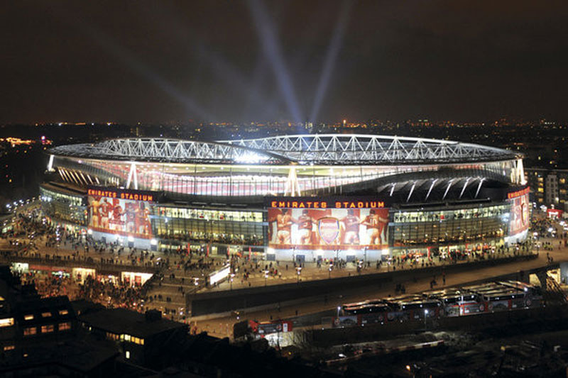 Estádio Emirates Imagem Noturna